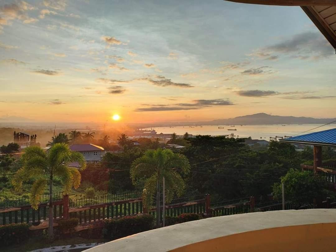 Alegria Hotel Bauan エクステリア 写真